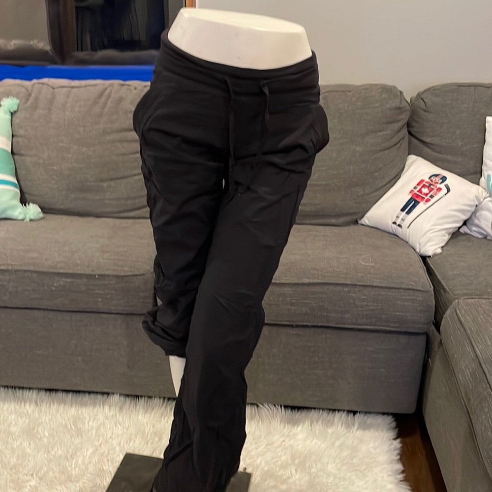 Black lululemon studio lined pants